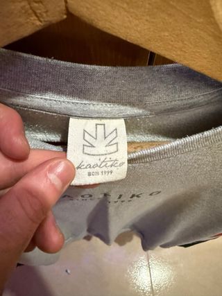 Sudadera Kaotiko gris con rayas