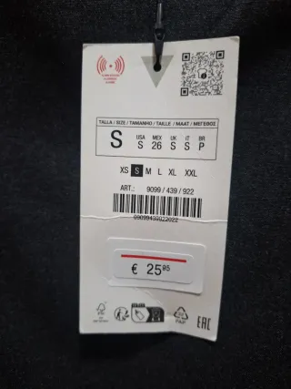 Top Zara gris con peplum