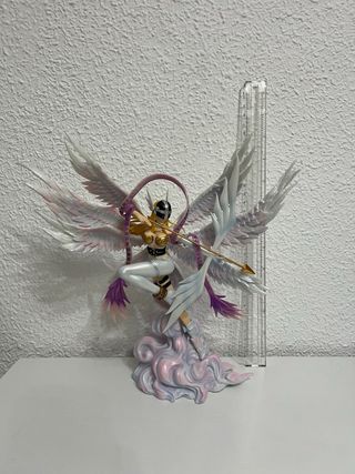 Angewomon Digimon Figura con Arco