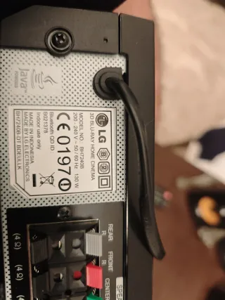 LG Home Cinema 5.1 Blu-ray 3D BH7240B. URGE