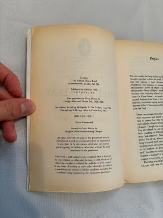 Tree and Leaf The Homecoming of Beorhtnoth : Be...