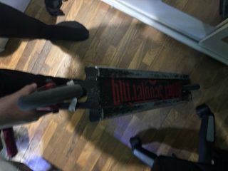 Patinete de saltos usado