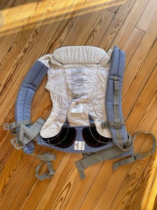 Ergobaby Adapt Sophie la Girafe + cubre-abrigo