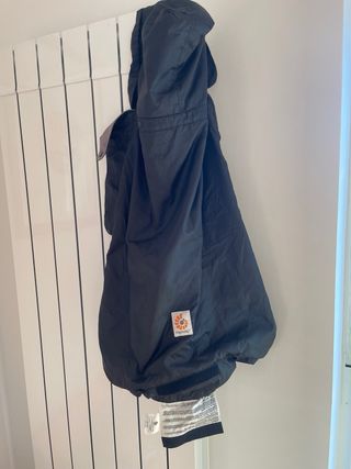 Ergobaby Adapt Sophie la Girafe + cubre-abrigo