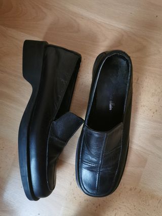 Zapatos negros talla 35