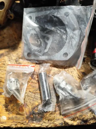 Cilindro y juntas para motosierra