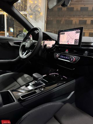 AUDI A4 AVANT 🟢🔵 35 TFSI S-TRONIC BLACK LINE