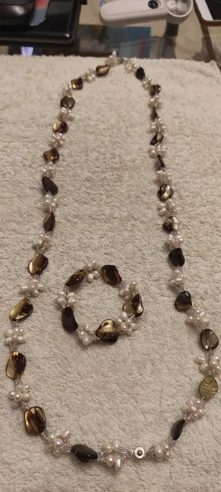 Conjunto collar y pulsera madreperlas