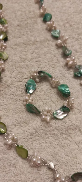 Conjunto collar y pulsera madreperlas