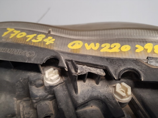 FARO DERECHO MERCEDES-BENZ CLASE S (BM 220) BERLI