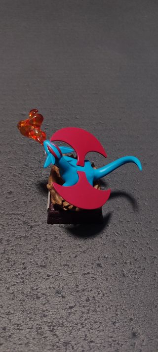 Figura Pokémon Salamence Colección