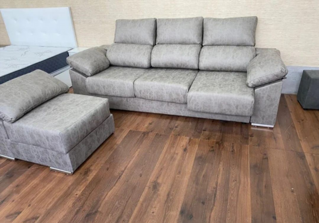 Canapé com colchão viscoelástico para dormir melhor e economizar espaço