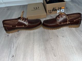 Zapatos náuticos Cardozo marrones sin usar
