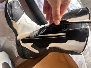 Botas de moto blancas y negras Talla 42