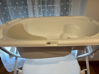 Bañera bebé Cam con soporte plegable