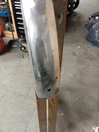 Guardabarros trasero moto con piloto