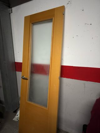 Puerta madera con cristal 204x72.5