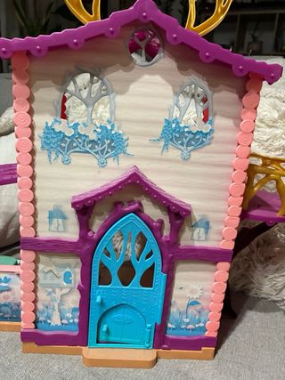 Lote Enchantimals: Casas y Muñecas