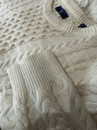 Jersey Trenzado De 100% Lana Gant Bordado Beige