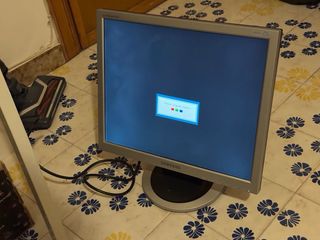 Monitor Samsung 19 pollici Argento
