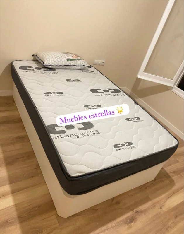 Canapé com colchão viscoelástico para dormir melhor e economizar espaço