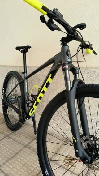 Bici Scott Scale 980 talla M + Navegador Garmin