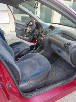Peugeot 206 2001