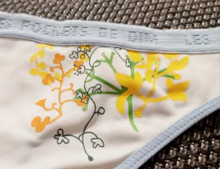 Nr.2 Perizoma DIM Lycra Bianco/Celeste Taglia XS