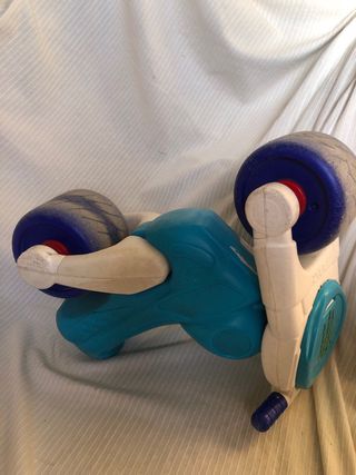 Bici correpasillos azul y blanca Monster Energy