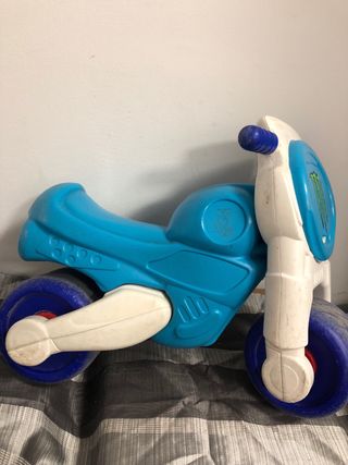 Bici correpasillos azul y blanca Monster Energy