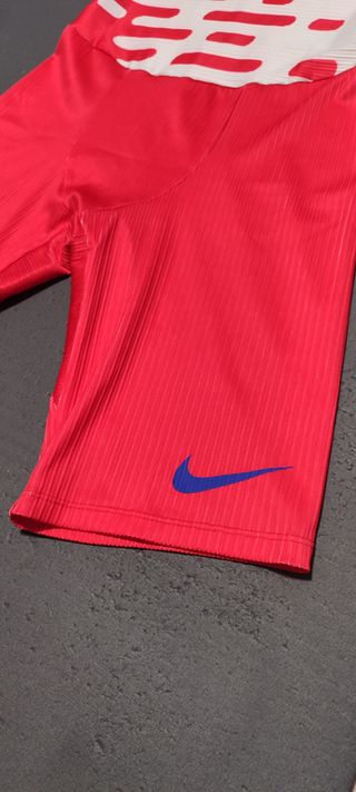 Mono Nike Atletismo Rojo y Blanco Elite