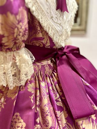 Traje o vestido de Fallera