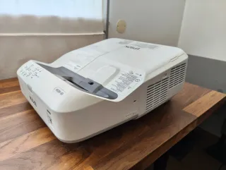 Projetor Epson EB-675WI Interativo