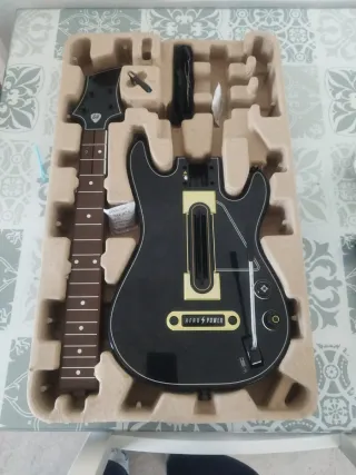 Guitarra Guitar Hero Live PS4 + Juego