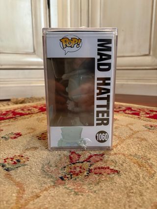 Funko Pop! Mad Hatter (Glow) Pop! Protector 1060