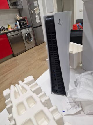 PlayStation 5 Sony PS5 Blanca y Negra