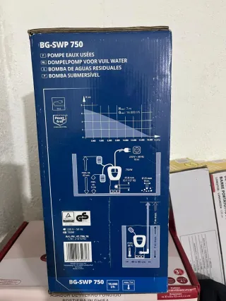 Bomba de agua Einhell BG-SWP 750