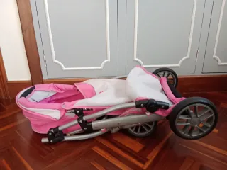 Coche de muñecas Mimittos capota/silla