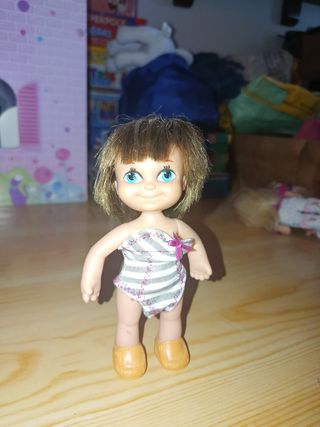 Lote 7 muñecas tipo "barriguitas"