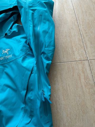 Chaqueta Arc'teryx Alpha SV Azul