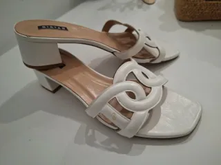 Sandalias Miryan Blancas Talla 40