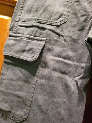 Pantalones cargo Zara grises