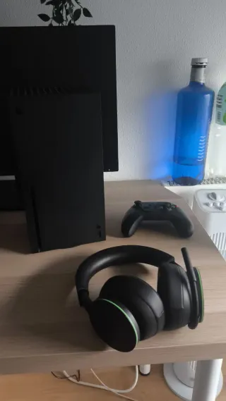 Xbox Series X + Auriculares Originales