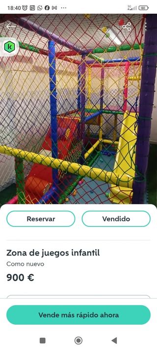 Area giochi per bambini con scatola di salto