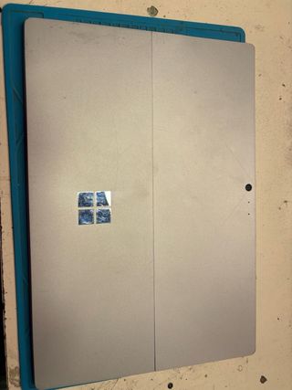 Microsoft Surface Pro 4 para piezas