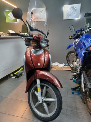 Oportunidad!! Aprilia Scarabeo 49cc Scooter
