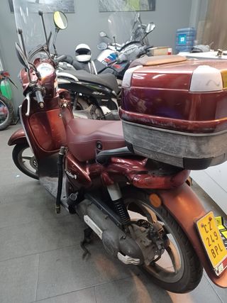 Oportunidad!! Aprilia Scarabeo 49cc Scooter