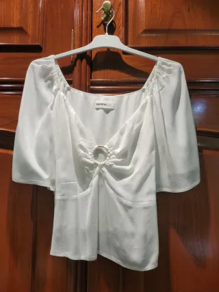 Blusa Brownie blanca con aro