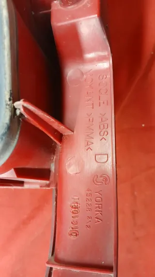 Piloto trasero derecho Peugeot 306