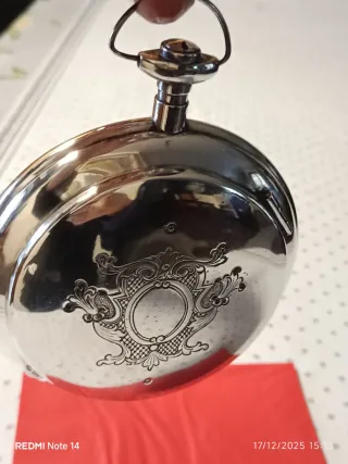 Portaoggetti in Argento 800 a forma di orologio